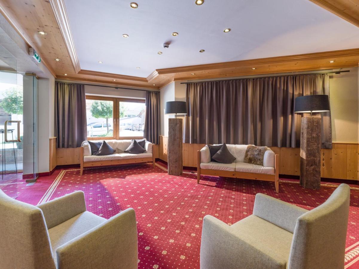 Hotel Blizz Фінкенберг Екстер'єр фото