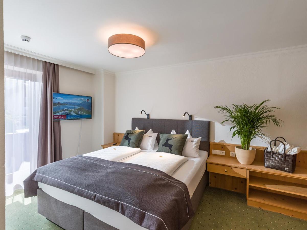 Hotel Blizz Фінкенберг Екстер'єр фото